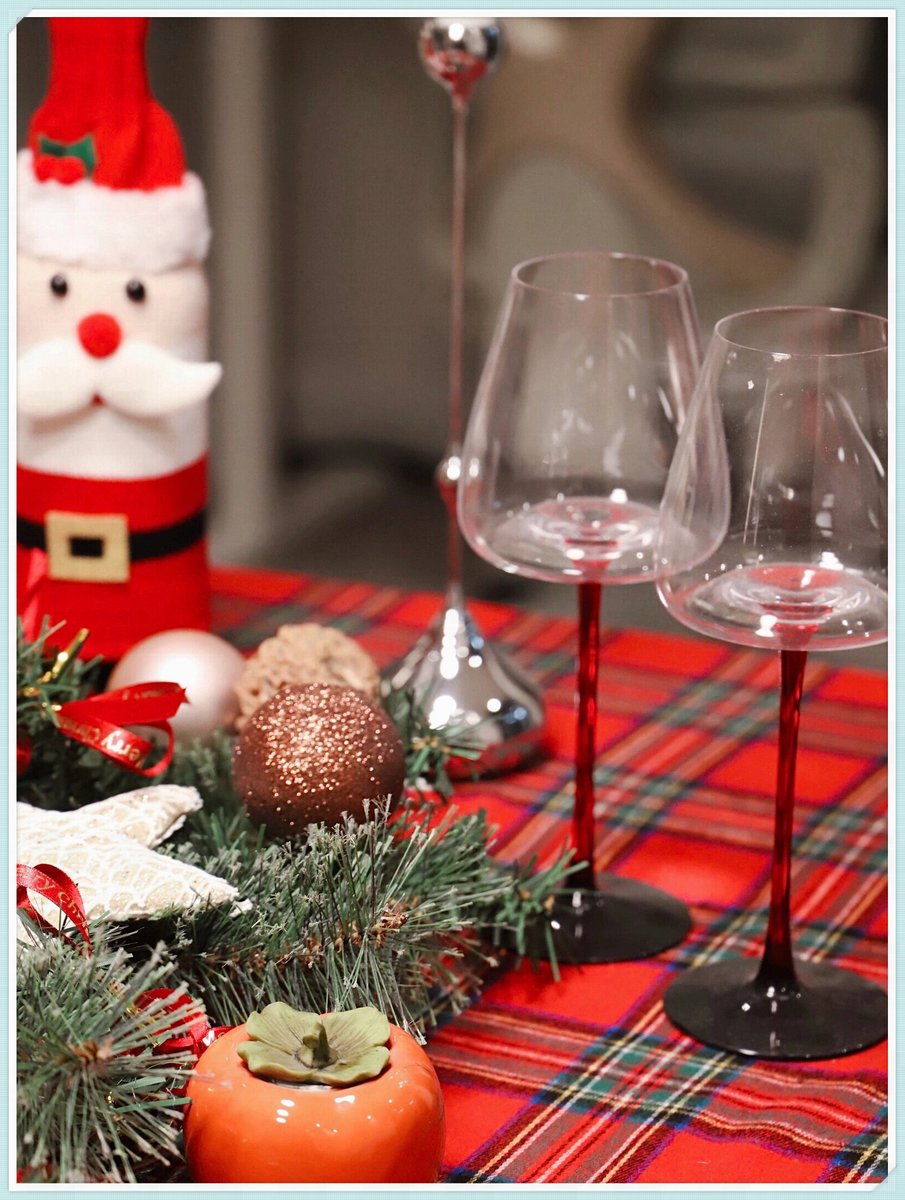 Pitbuletta's tweet photo. It’s the most wonderful time of the year  Time to light candles, bake treats, and soak up every festive vibe! ， https://t.co/ZS73RnXCDH