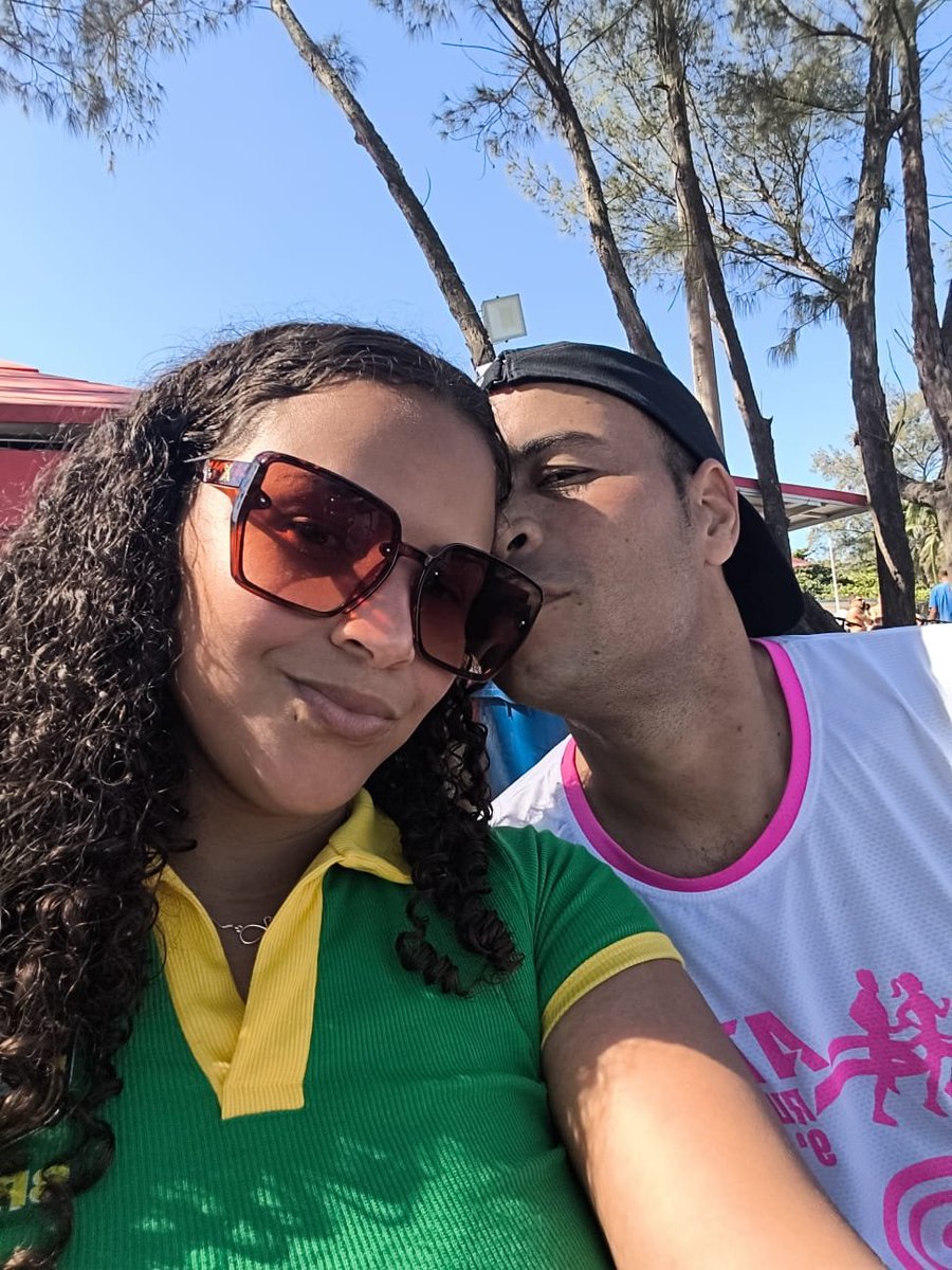 EmersonTulio2's tweet photo. meu par. 💟 https://t.co/yWjn0cHoP5