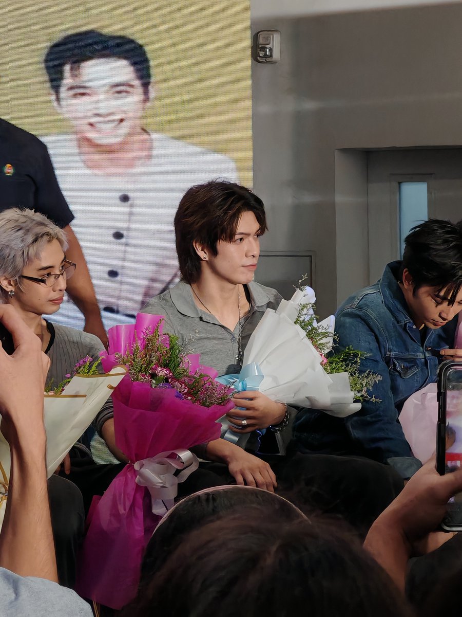 iamromarico's tweet photo. Oh, my Sinta🤍.

BGYO OnDEMAND BAGUIO

#BGYO_OnDemandMallTour
#BGYO_OnDemand
#BGYO_Nate #BGYO @bgyo_ph https://t.co/WNTrOA8SKs