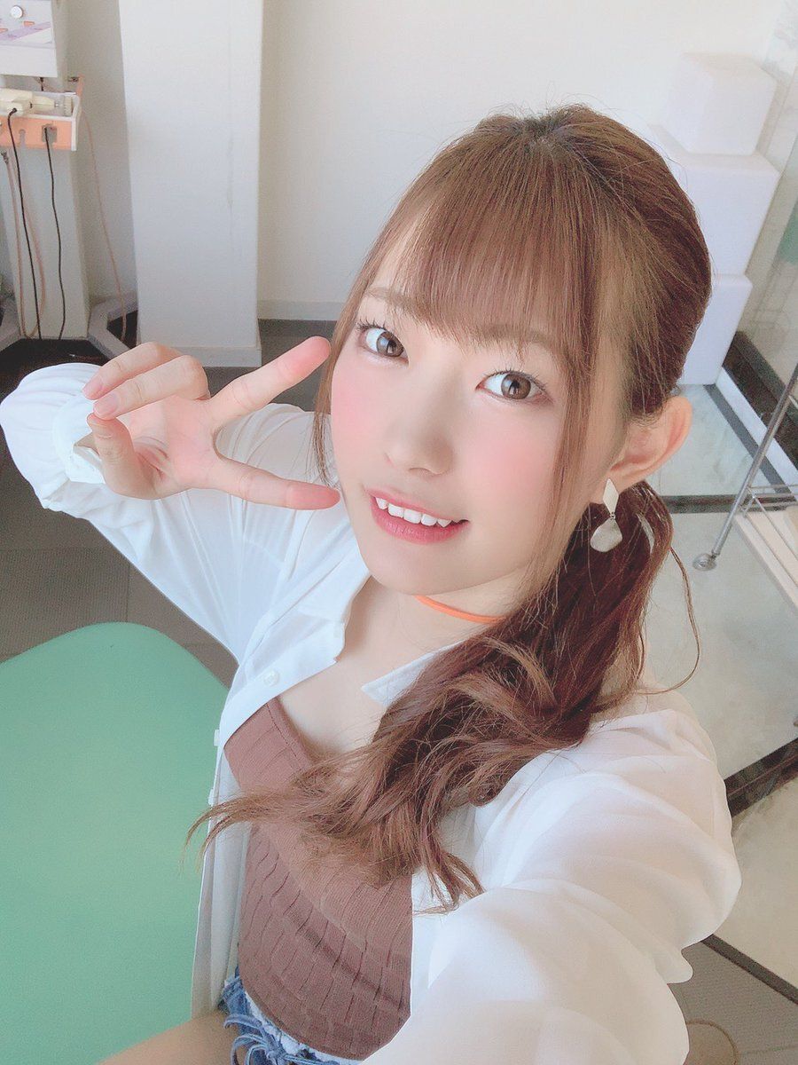 poniteism's tweet photo. 美谷朱音のポニテ作品一覧

#ポニーテール #ポニテ #ポニテイズム https://t.co/eeZOglNYq2