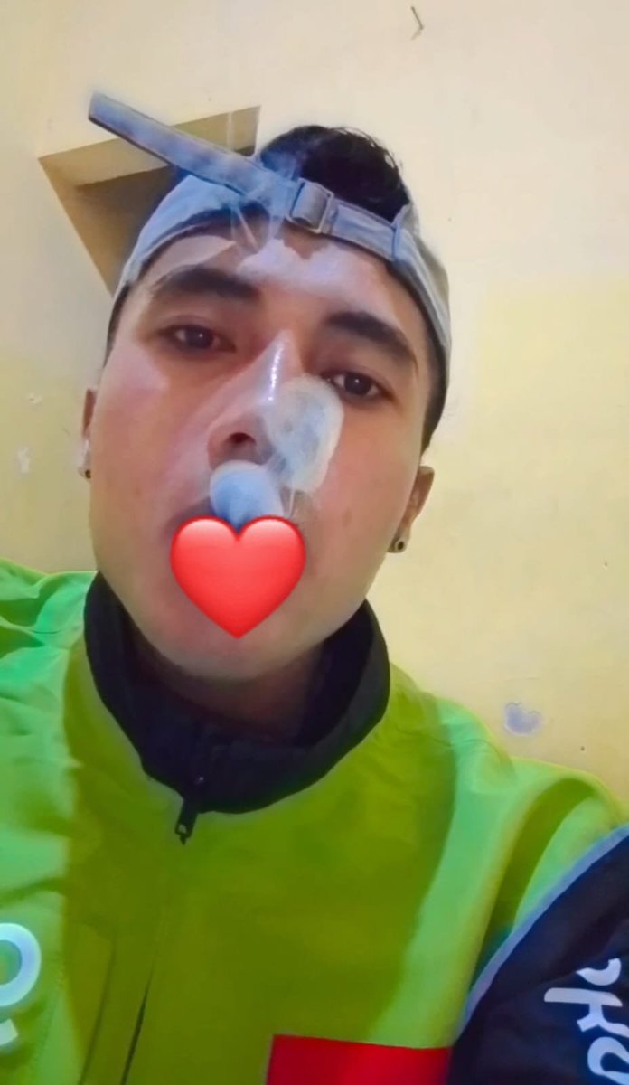 ayuwee89484's tweet photo. Habis di genjot kang ojol pejuh nya banyak dan kentel bgt 💦🥰 https://t.co/gctD0YeWSp