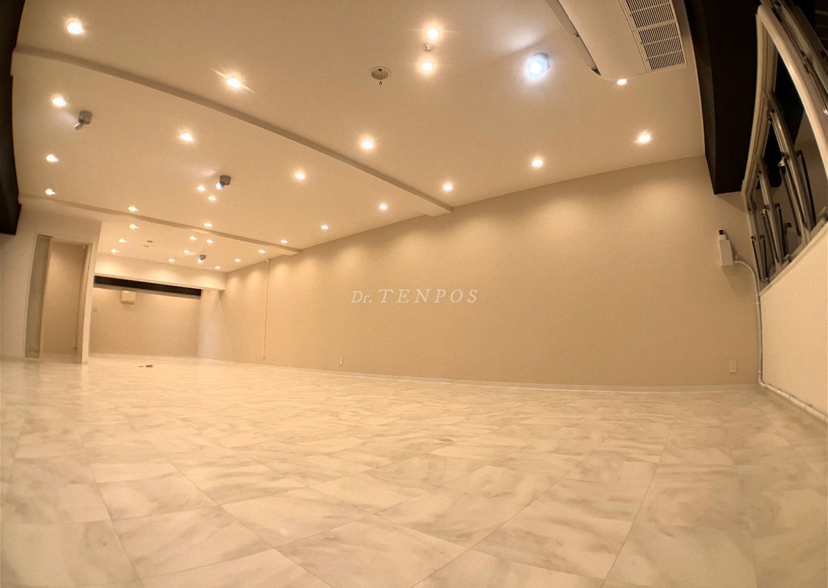 tenpos_re's tweet photo. ✨ 【名古屋・中区】リノベ済み！洗練されたデザインオフィスで新しいスタートを 🏢✨
洗練されたアクセントクロスやライティングが、上質で落ち着いた空間を演出！✨(ˊᵕˋ)💡
 | 飲食専門の居抜き物件・リース・M&amp;Aはテンポスフィナンシャルトラスト https://t.co/F0xkehStpN
#リノベーション物件 https://t.co/4glNYSfvWp