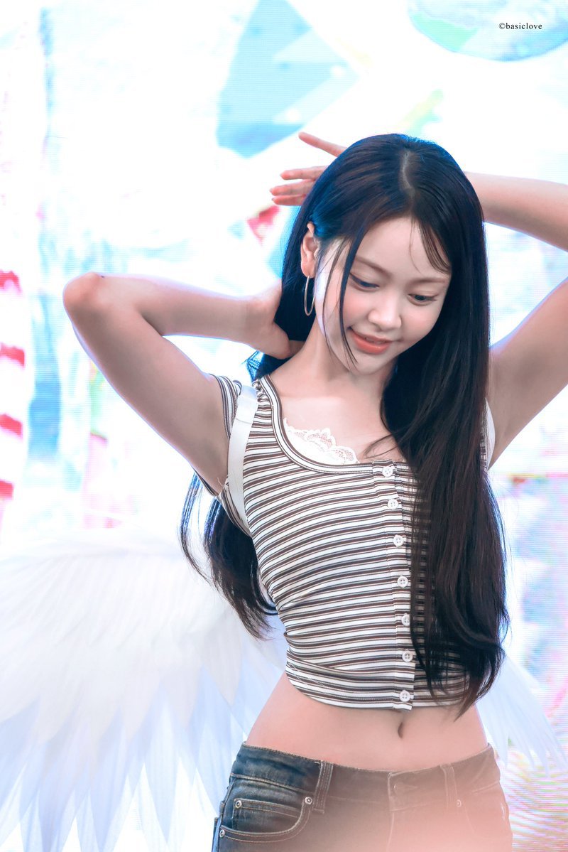 NElmaheer's tweet photo. Ping_sun lagi aja nih aku men.. 
Perfect😍🥶

#CARMEN https://t.co/tY593P8Bpl