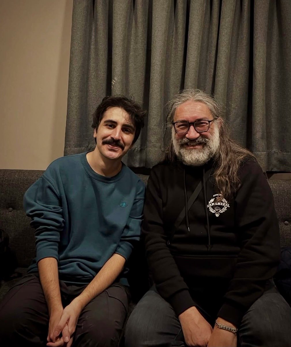 fckarakizil's tweet photo. 1 aydır tutuklu olan Deniz Göktaş derhal serbest bırakılsın! https://t.co/qo59mhzdyk