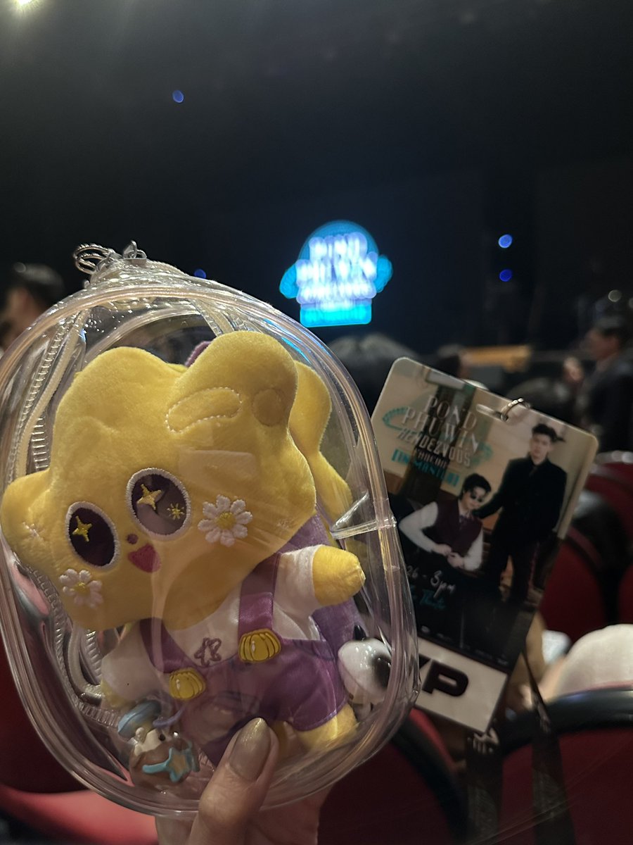 ____AiLi's tweet photo. My #PondPhuwinRendezvousInPH (#PondPhuwinRendezvousInManila) Experience 
thank you @EverBilenaPH 😭🥰

@ppnaravit @phuwintang https://t.co/e9KJvKM3AA