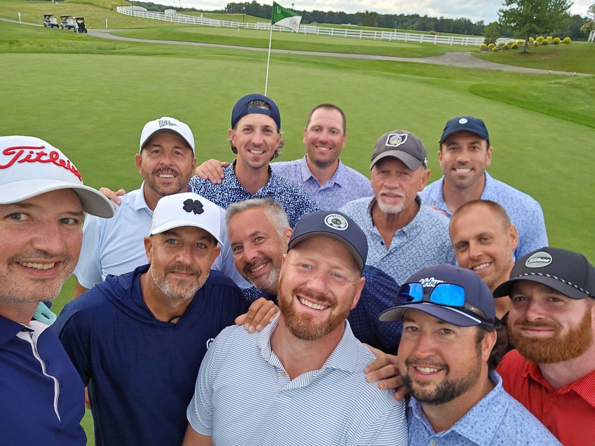 BuckeyeMaxx's tweet photo. Great time on our annual golf trip with the guys.  Louisville thanks for being a great host! https://t.co/0rJycr6YBy
