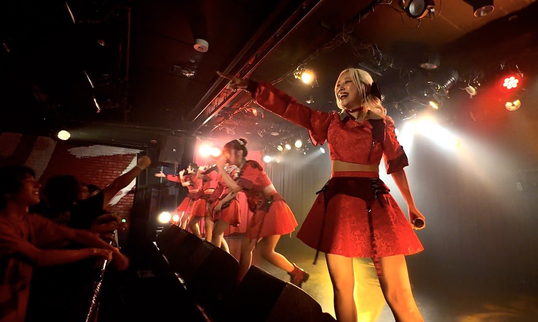 RED_RED_RED_i's tweet photo. 8月2日(日)

ありがとうございました✨️

①
「解放区-HONSAI-」
atチェルシーホテル

SE 
NEXT BATTER
RUDEBOY BLUES 
THIS LIFE 
ゼロ距離
DANCE↑DANCE 
WAR CRY

②
『My Criminal Lovers' 音喰らと生誕公演2026』
at 下北沢シャングリラ

SE
EXPLODE
NEVER DIE -short size-
ゼロ距離 
IT'S ROCK'N'ROLL SHOW
Born to be Summer  

#レッドアイ