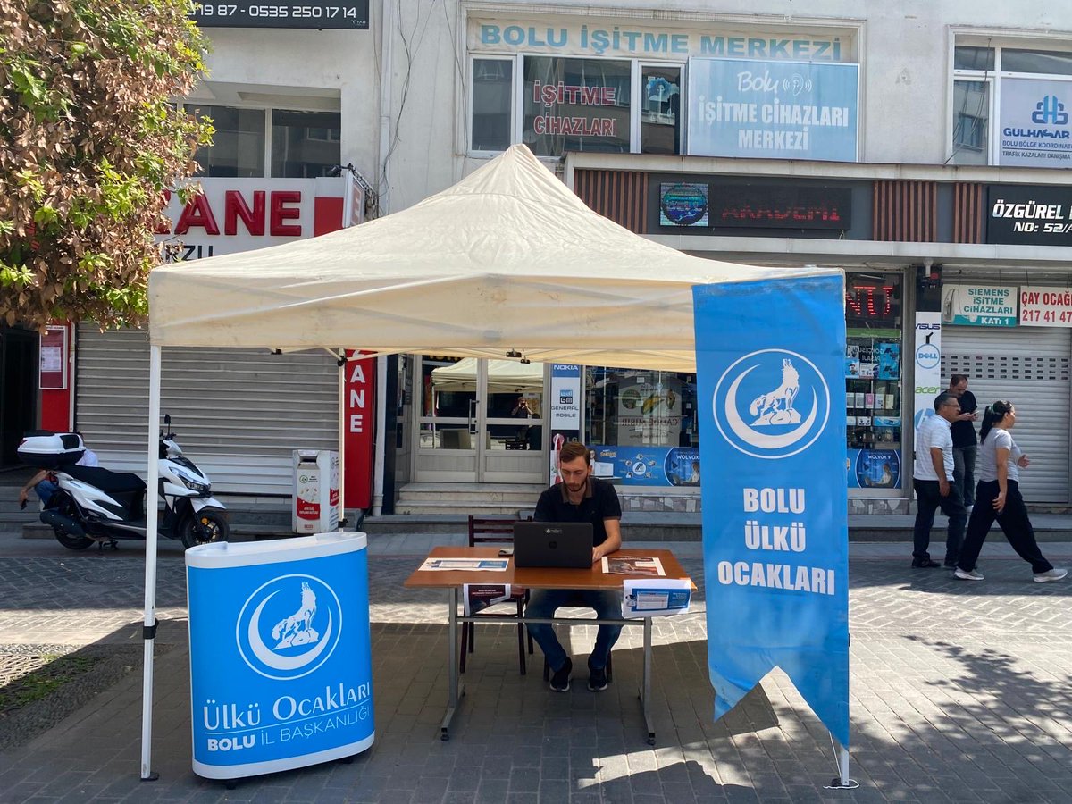 baibuulkuculeri's tweet photo. Üniversite tercihinde bulunacak gençlerimiz için tercih danışmanlığı merkezimiz İzzet Baysal Caddesi’nde hizmet vermektedir
@ayyildirim1 
@hberkeozdemir 
@erkan_sahar 
@baykal_selcuk 
@fikrettknn1 https://t.co/n7hhv5uM3m