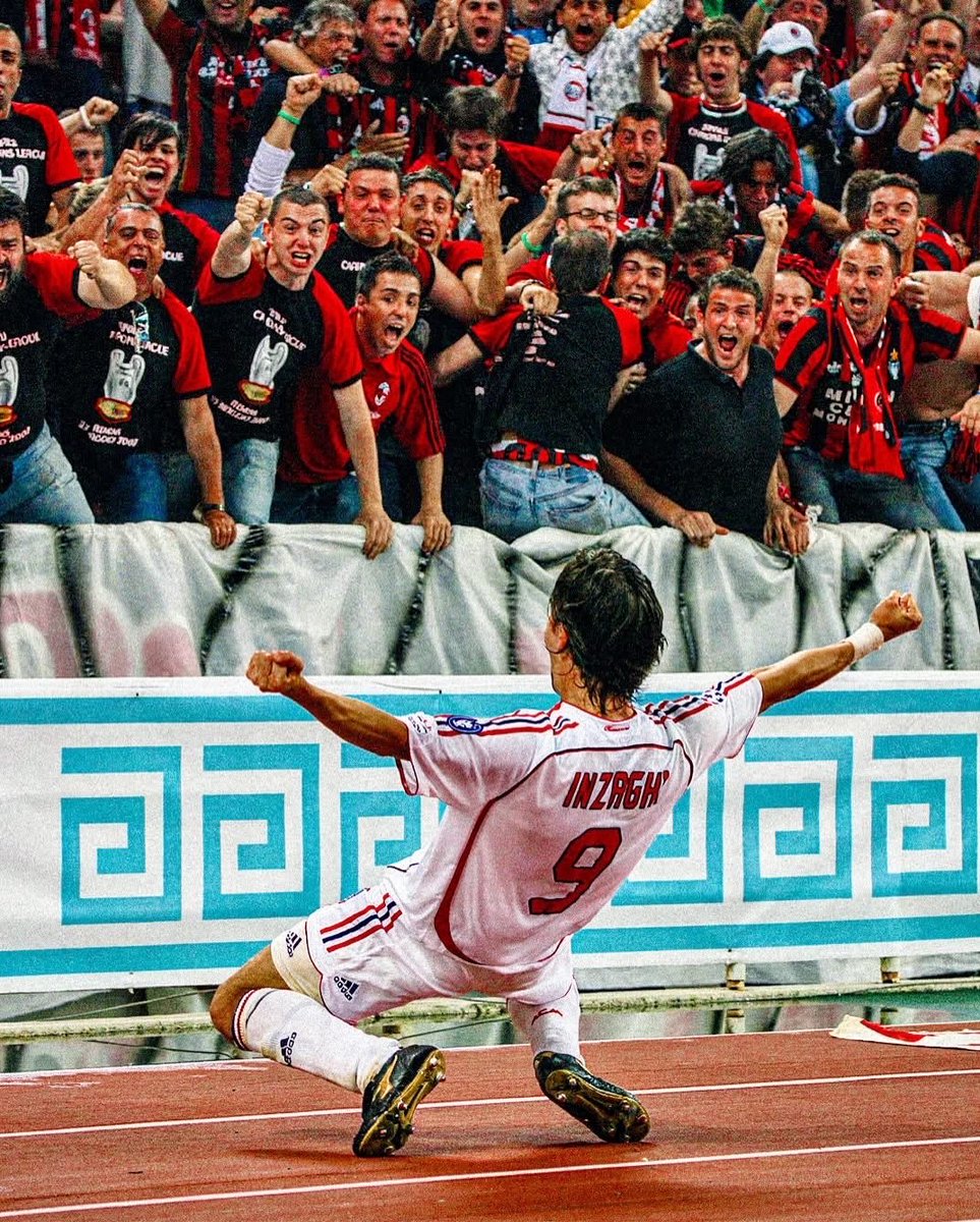 FootyTimeless's tweet photo. Filippo Inzaghi. Legend. 🇮🇹 https://t.co/hTE7J29wzQ