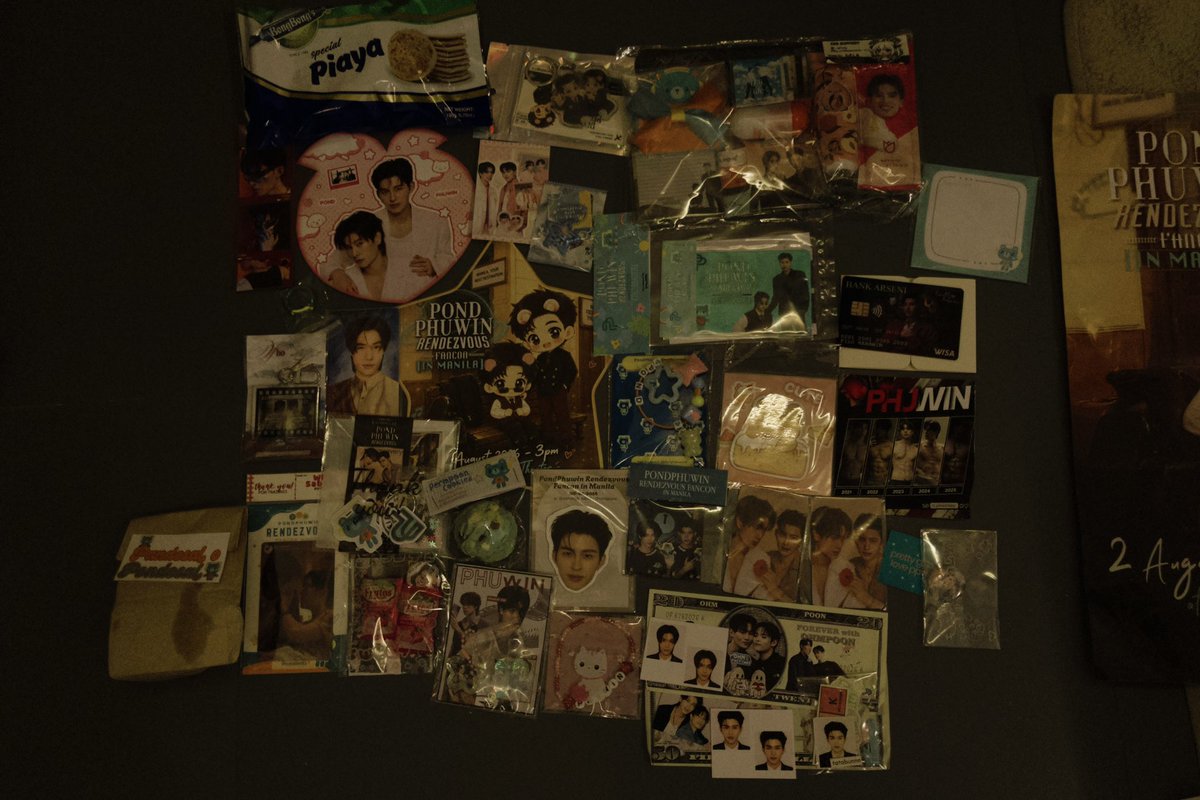 Gelatincos's tweet photo. I hope you all enjoyed the peach bites chip bag! 

Thank you also for all the freebies &amp; trades  ✨

If you have any video or stolen shots please do sendddd 🙇‍♀️🙇‍♀️ 

TYSM EVERYONEEE!!

#PondPhuwinRendezvousinManila
#PondPhuwinRendezvousinPH https://t.co/K7qpCrLkHr