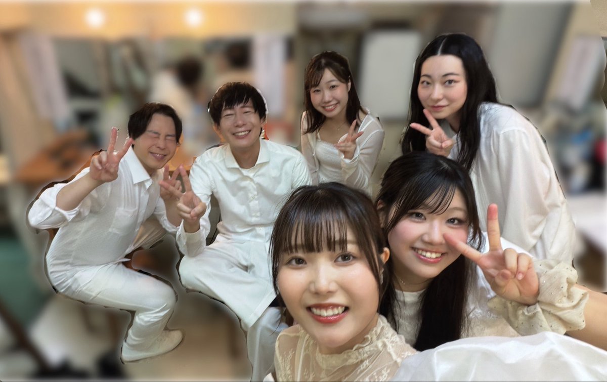 Umino_Nonoka7's tweet photo. 『朗読会 こえあわせ』 終演いたしました🕊️

お暑い中ご来場いただいた皆様、誠にありがとうございました❕

私が出演した本日の昼公演は、変人多めの宮沢組でした‼️
楽屋でも楽しく過ごさせていただき、おかげさまで緊張がほぐれました（笑）
注文チームがステージに出る際には、ゴーシュチームが袖まで見送りに来てくれてました。愛ですね🫶🏻

今日の本番を含め、たくさん悩んだ稽古期間が、これからまだまだ頑張らないといけない！と自分を駆り立ててくれました。

携わってくださった制作の皆様、この���会を与えてくださった事務所の皆様、そして何より根気強く私たちに向き合ってくださった、和彦さんに感謝です。
ありがとうございました！！！