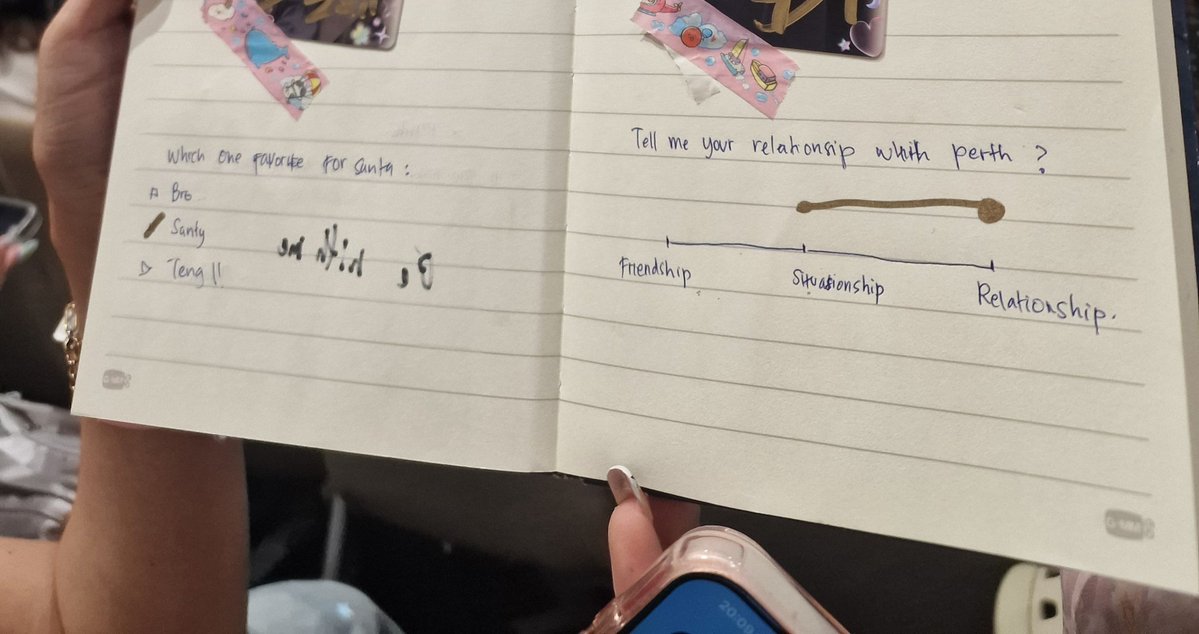 Shinsinnnnnn's tweet photo. My Friends Help Me ask This Questions To Perth and Santa 🫂

 Perth Favorit to call Santa ?
🖤 SANTY ( ofc we know 😂)

Tell Me your relationship with perth now :
🤍 ; Situationship--------- Relationship 

So,, you mean now On The Way Relationship? 🤭🖤🤍

PSD MOGULARRIVAL FS26

#งานมหกรรมนิยายนานาชาติ2026xPerthSanta