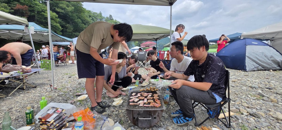 GRES_official's tweet photo. 今日は、GRES高等学院・フリースクールグレス・GRES 8Mile GYM合同のBBQを開催しました🍖☀️

3団体合同での開催は今回が初めて✨
子どもから大人まで約40名が参加し、とても賑やかで笑顔あふれる一日になりました😊🎉 https://t.co/cHepTDkQ7q