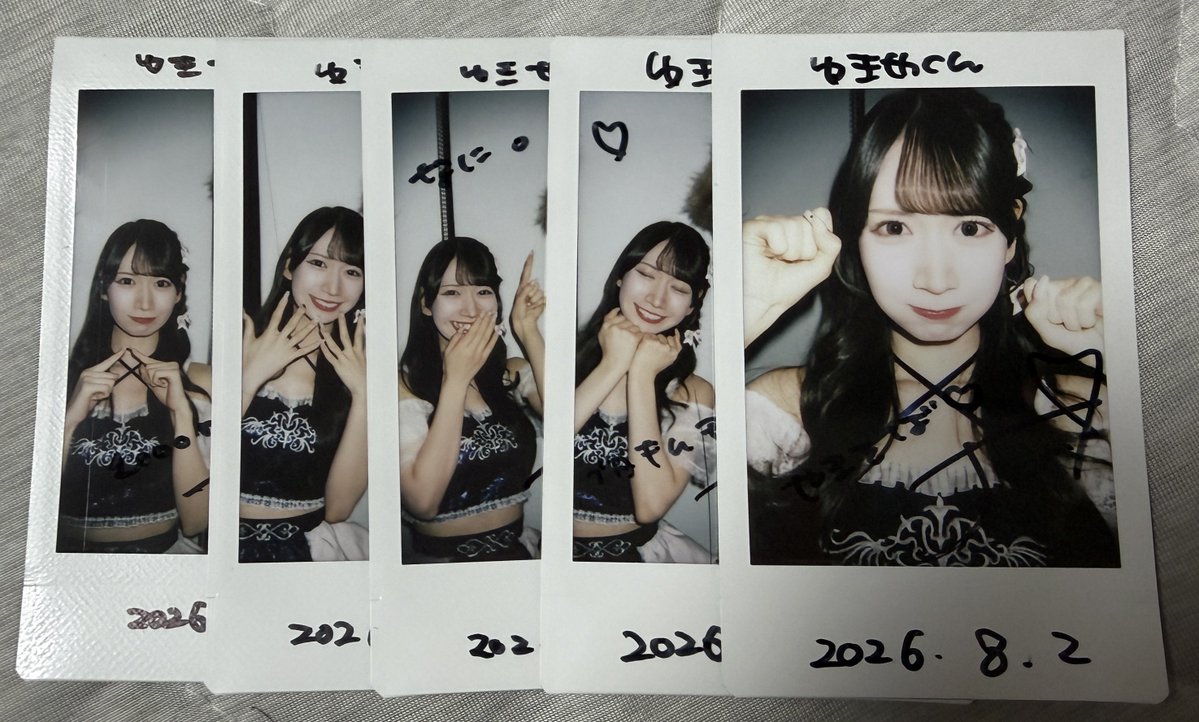 1119Majesty's tweet photo. バニーでくるちからのチュッチュルーをペンラで打ち返したら同じタイミングでじゅみちゃんもチュッチュルーしてきてじゅみちゃんのを打ち返したみたいになっちゃった🤣🤣 https://t.co/mjCJhGQvf6