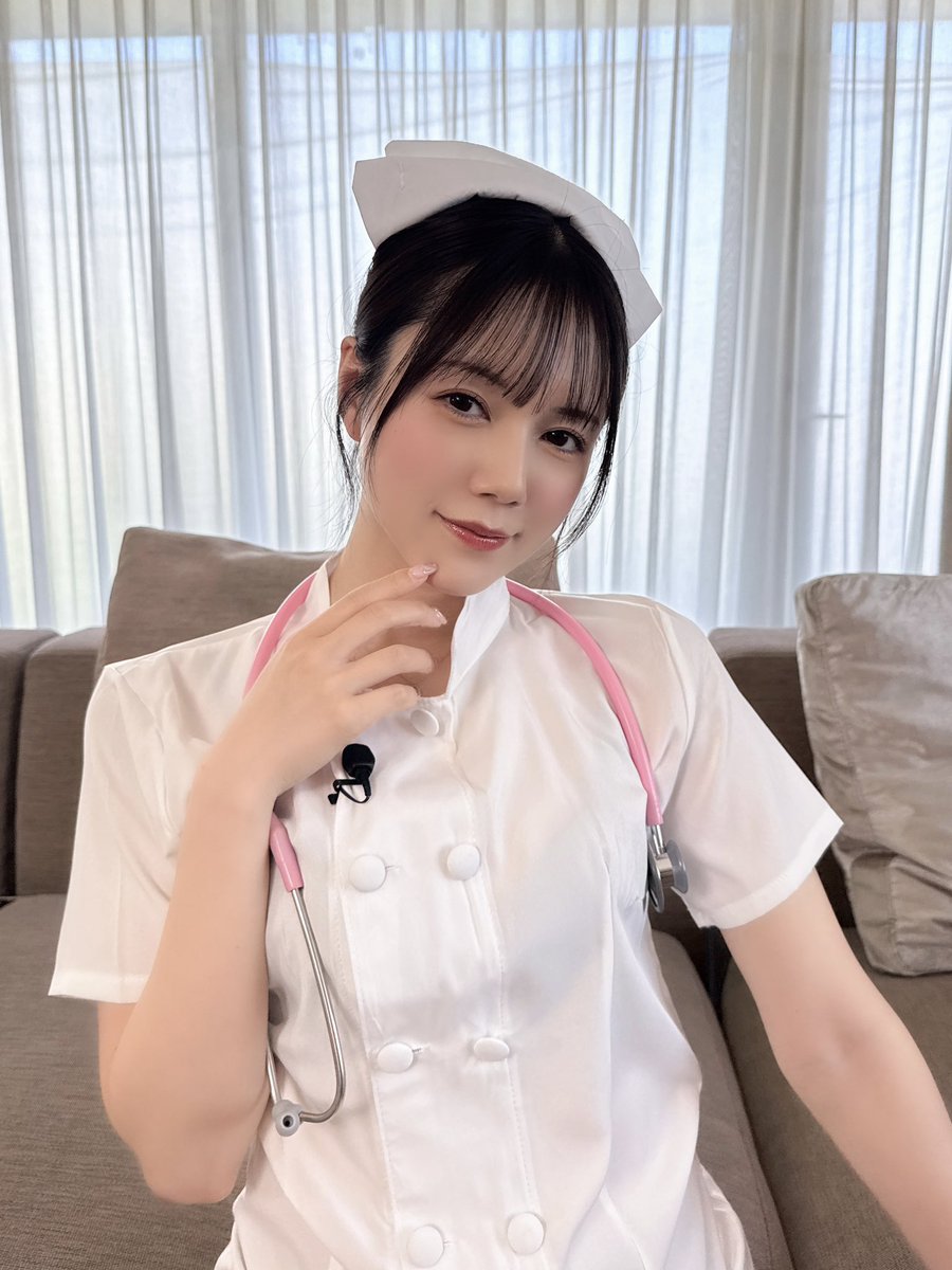 remu19971203's tweet photo. ナース💉🤍 https://t.co/93FxOkOTG0