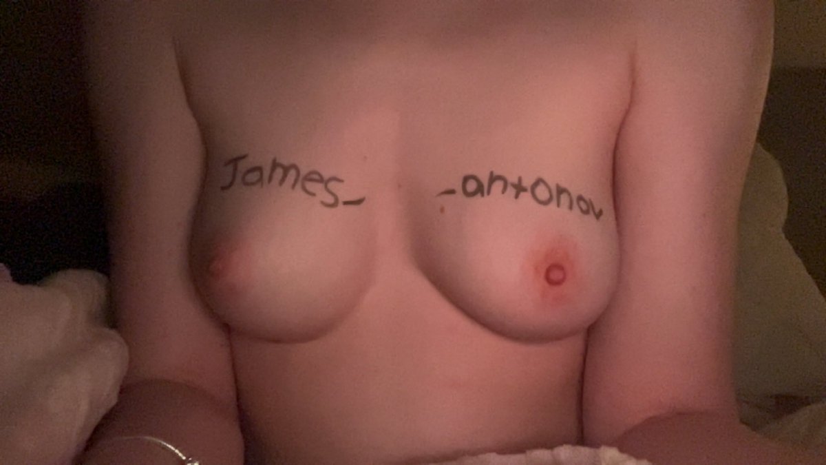 James_antonov's tweet photo. these are exactly the kinds of pics i need in my dms #nsfwtwt #cnc #freeuse #bodywriting #fansign https://t.co/uLFZJfOHtP