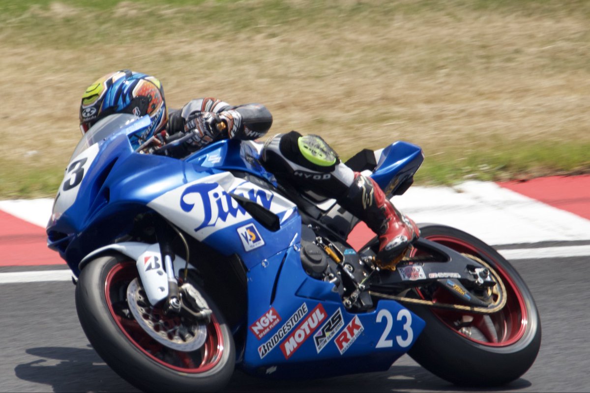 fukayc's tweet photo. NAT ST 600の浜松チームタイタン🏁 https://t.co/aGbGmpXvn8