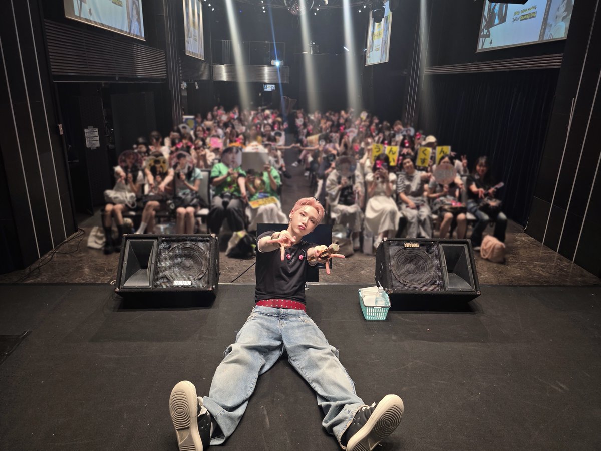 JWOONG_Official's tweet photo. [📸] 2026 JEON WOONG JAPAN FANMEETING [WOONG SUMMER NIGHT] DAY 2

2일 동안 함께해서 너무 행복했고, 다음에 또 만나요💗

#전웅 #JEONWOONG https://t.co/AVIwlZFEx9