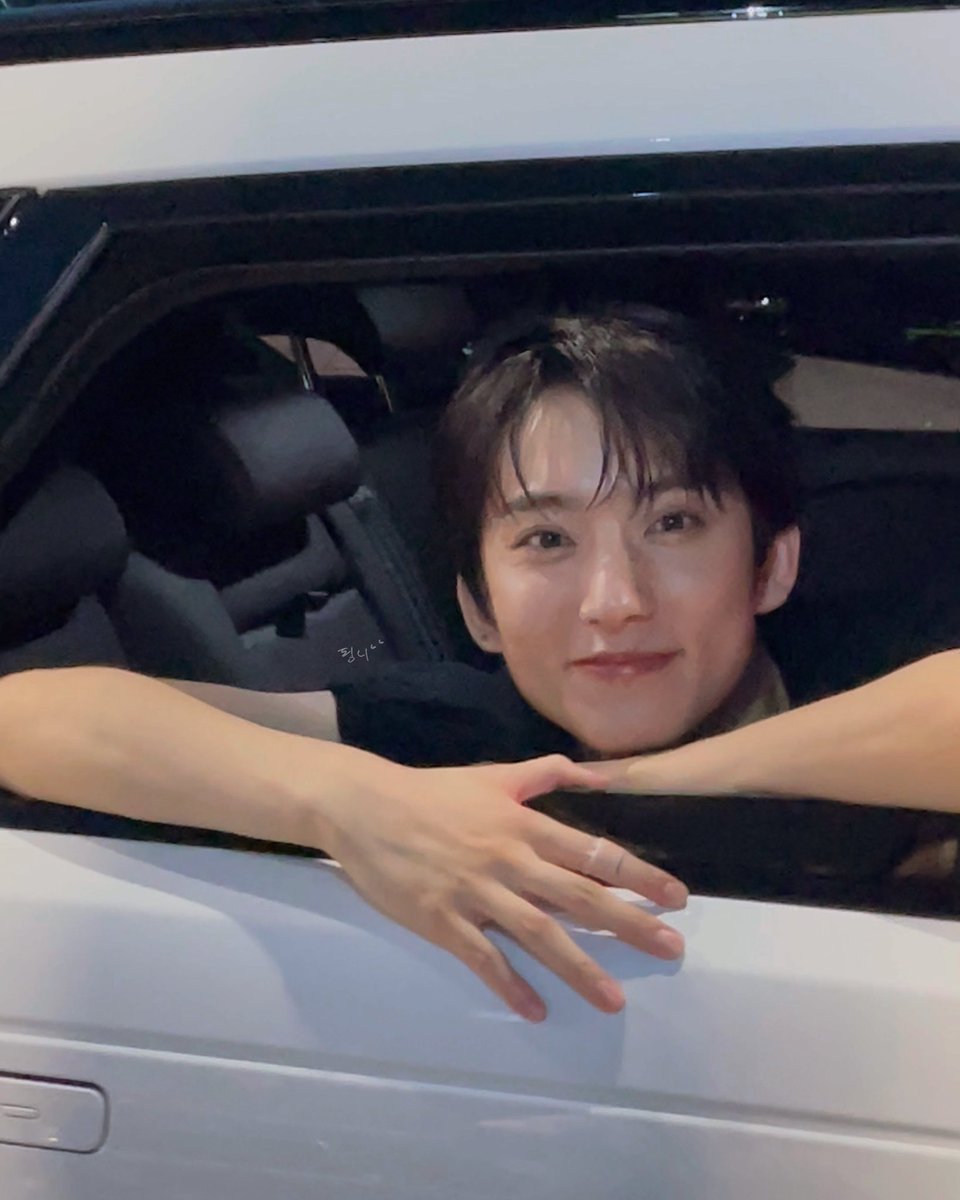 pinnie_gcs's tweet photo. 이미 보고싶어요 🥲🥺 https://t.co/YUImpr2U6P