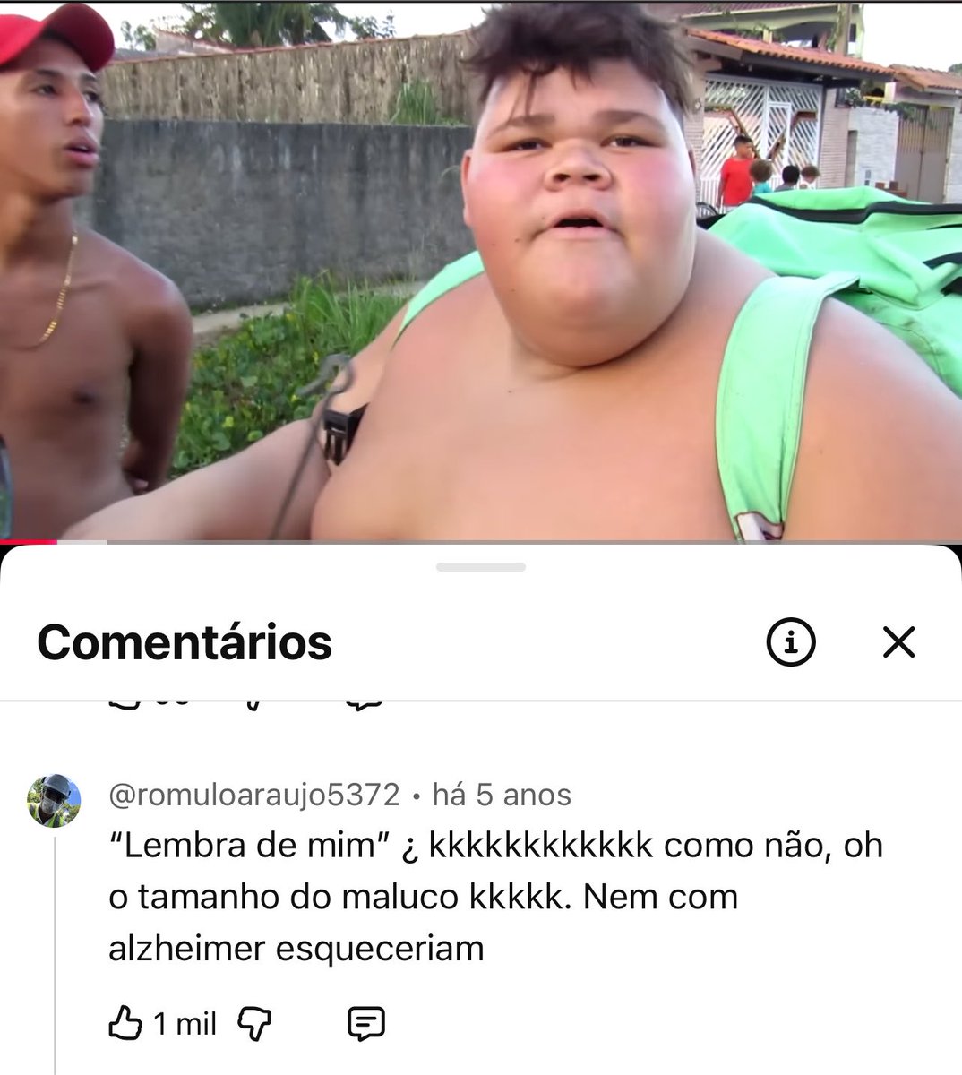 joao_gmacedo's tweet photo. minha mulher perguntou pq o nome do mano era gordão da xj, desacreditada que ele realmente cabia na moto, fui mostrar os video e abri os comentários… https://t.co/Hm3N6DMGQ9