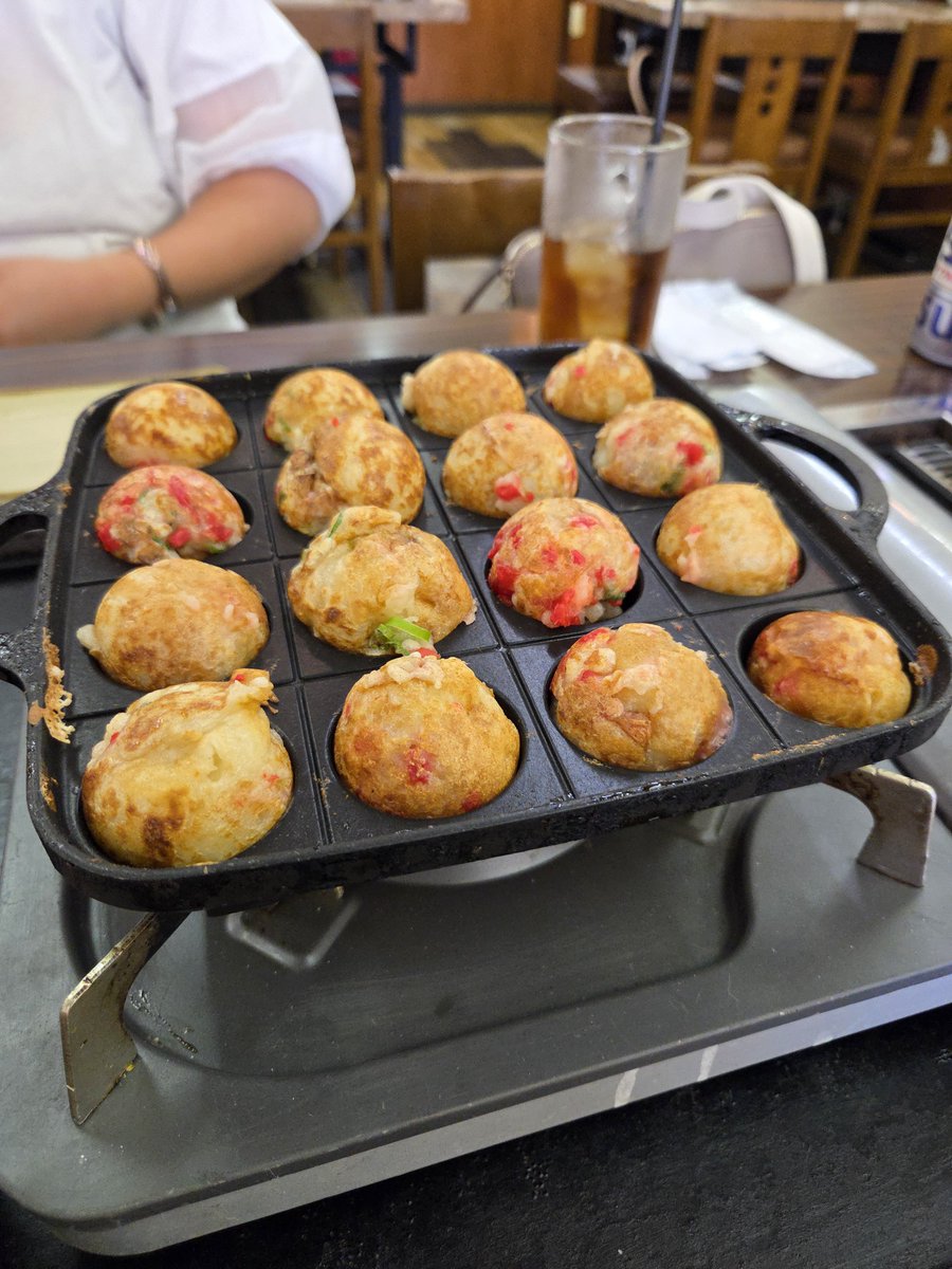 MY_onmode's tweet photo. かぼちゃんとたこ焼き食べ放題からのボーリングからの脱出ゲームしてきた！

たこ焼き44個食べたあとのボーリング2ゲーム、ちょっとたこ焼き出そうやったwww（そして私、ボーリングが致命的に下手(笑)）
脱出ゲームは見事クリアー！😄🎶

かぼちゃん1日ありがとー！🥰 https://t.co/2R78NYs0xr