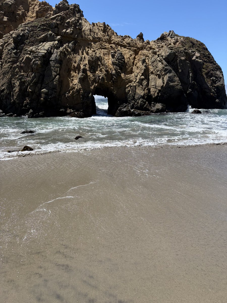 WUhoops's tweet photo. Beautiful day on the PCH! What an amazing drive! So many great spots along the way! https://t.co/OBoZepbkbb