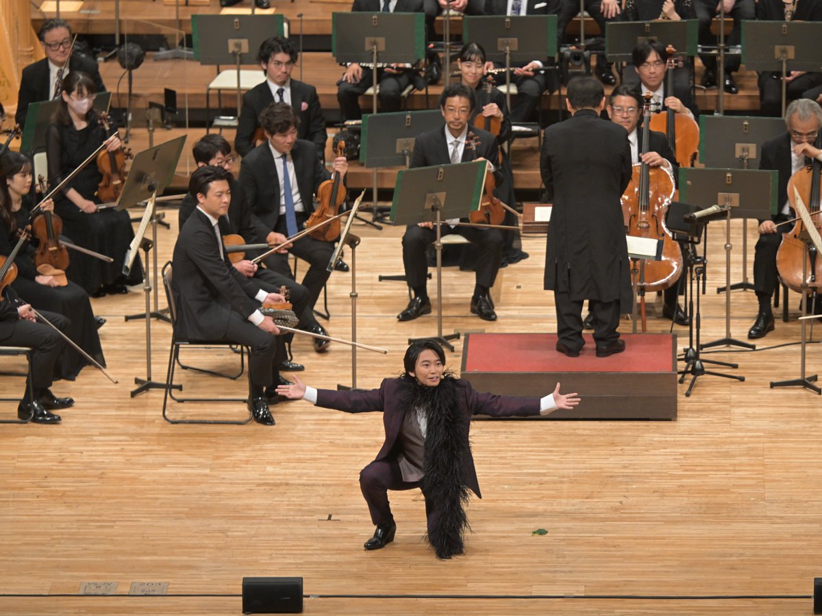 NHKSO_Tokyo's tweet photo. 夏だ！祭りだ！！ #N響 ほっとコンサート
2026年8月2日(日)
NHKホール
 
#nhkso
 
指揮：下野竜也
ナビゲーター：加藤清史郎
 
夏の恒例イベント「#N響ほっとコンサート」☀
今年のテーマは「翔けよう！まほうの森と夢の世界」🪄🌲
 
コンサートの後半は、メンデルスゾーン《夏の夜の夢》。
森で繰り広げられる魔法と夢の世界を、加藤清史郎の語りと演技で楽しくお届けしました✨
いたずら好きのパックに扮した加藤清史郎が物語を鮮やかに彩り、オーケストラの豊かな響きとともに、幻想的な《夏の夜の夢》の世界へと誘いました🌙