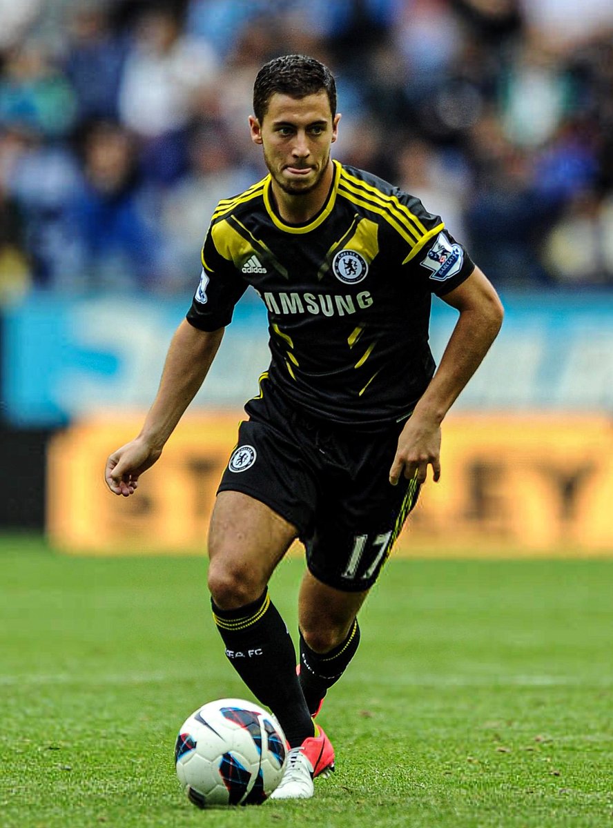 justcfc's tweet photo. When Chelsea go black, they go Hard https://t.co/VPGMt8R3C8