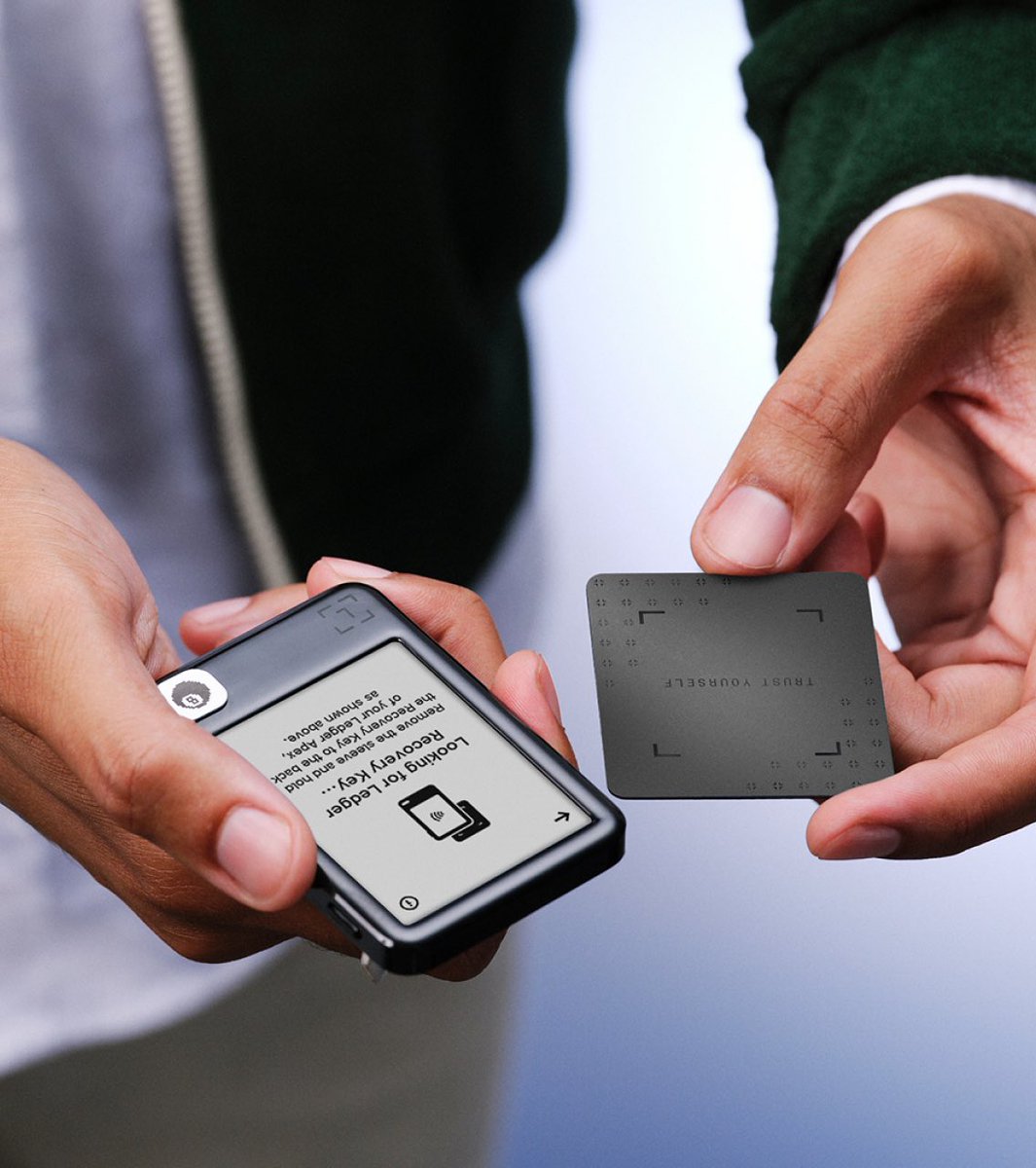 CryptoarticlesO's tweet photo. Crypto ownership continues evolving, and Ledger continues introducing new tools designed to help users review supported blockchain transactions more confidently. https://t.co/40yw3eH8Fn
#LedgerStax #LedgerFlex #NanoGen5 #CryptoHardwareWallet #BitcoinWallet #BlockchainCommunity #SelfCustody #CryptoSecurity #Web3 #DigitalAssets