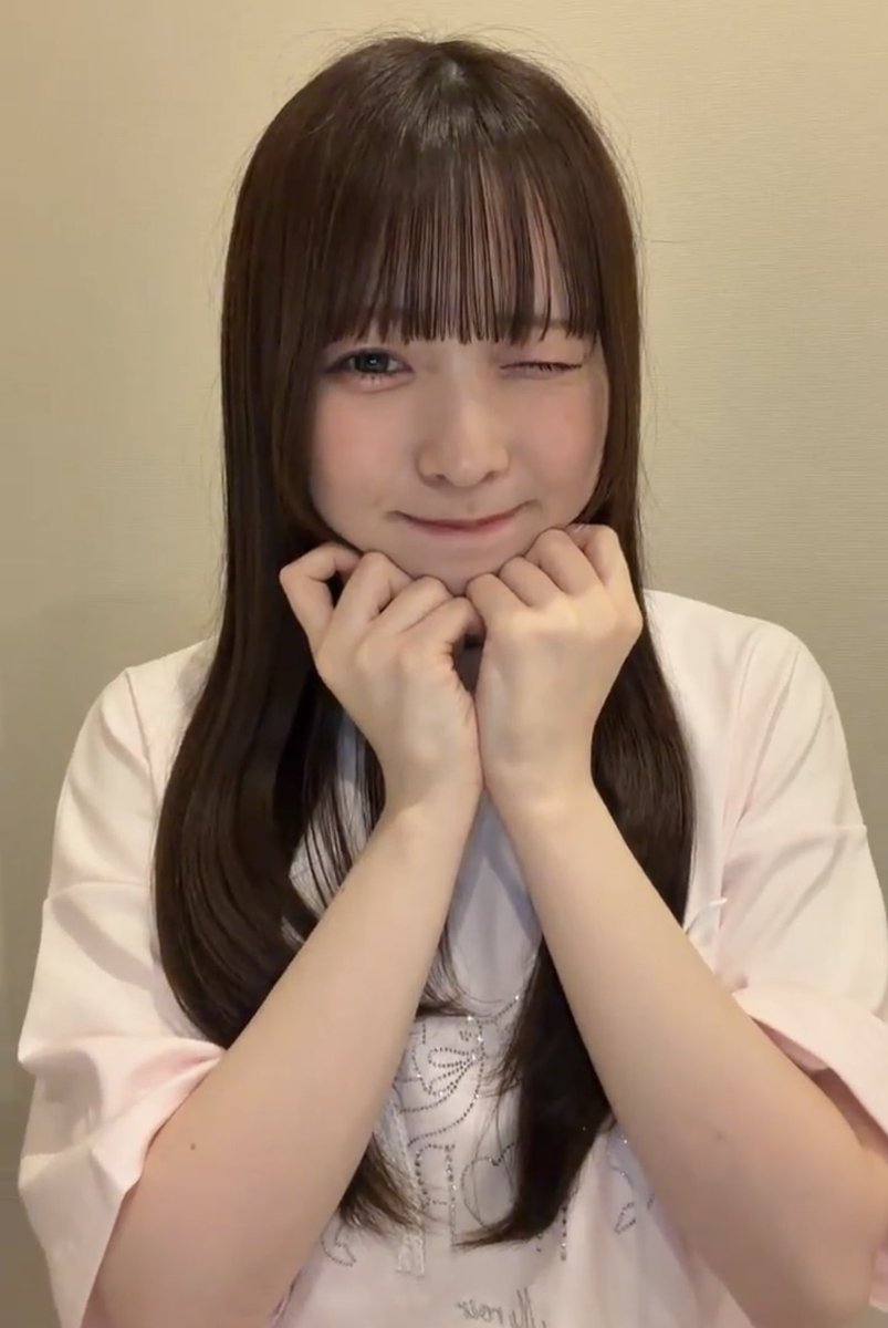tomuttttomu's tweet photo. 梅田先生覚えました。🧑‍🏫

みゆぬん ちょんぜえよ！
みゆぬん きよをよ！

合ってますか？
今日もかわいいです。
#梅田みゆ https://t.co/BHBGXhYiKU