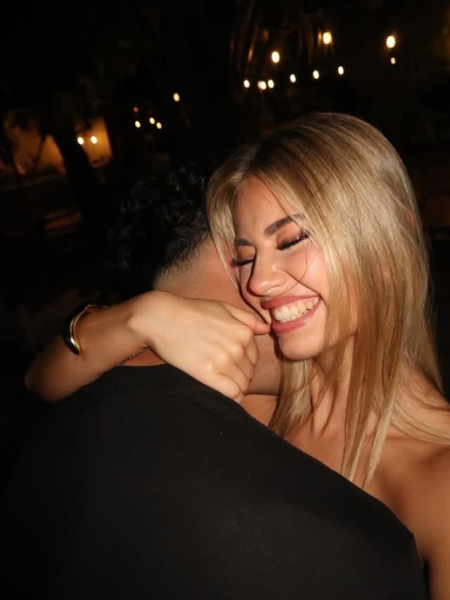 gosfstard's tweet photo. Seu aniversário chegou, e tudo o que eu mais desejo é que esse novo ciclo seja tão incrível quanto você. 
Obrigada por fazer parte da minha vida e por todos os momentos que a gente vive. Sou muito grata por ter vc na minha vida! Eu te amo lorenzo, Feliz aniversário! 🤍 https://t.co/aWBUKhmr5Z