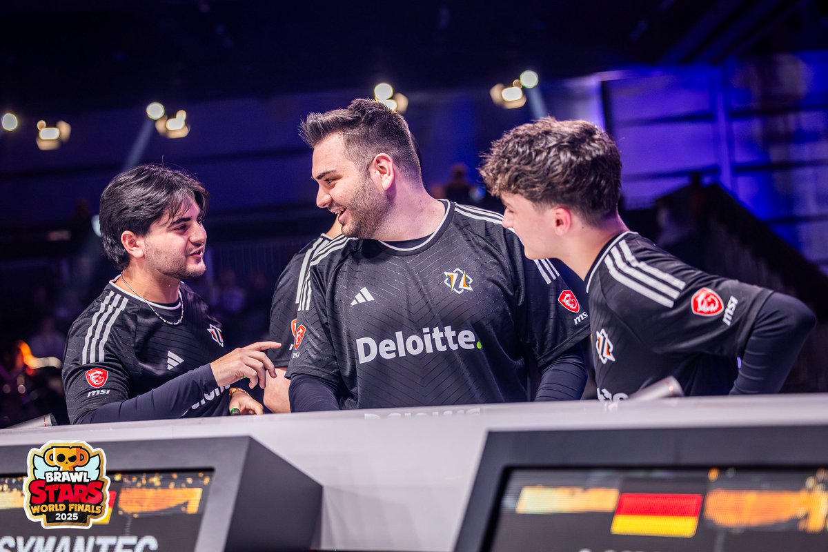 SymantecBS's tweet photo. Qualed 6/6 times as the only EU team from upper bracket this year 🔥

We will give our all for the last MF and then you show you our LAN Demon performance in Japan, see you there 🧡 https://t.co/AWE557YISR