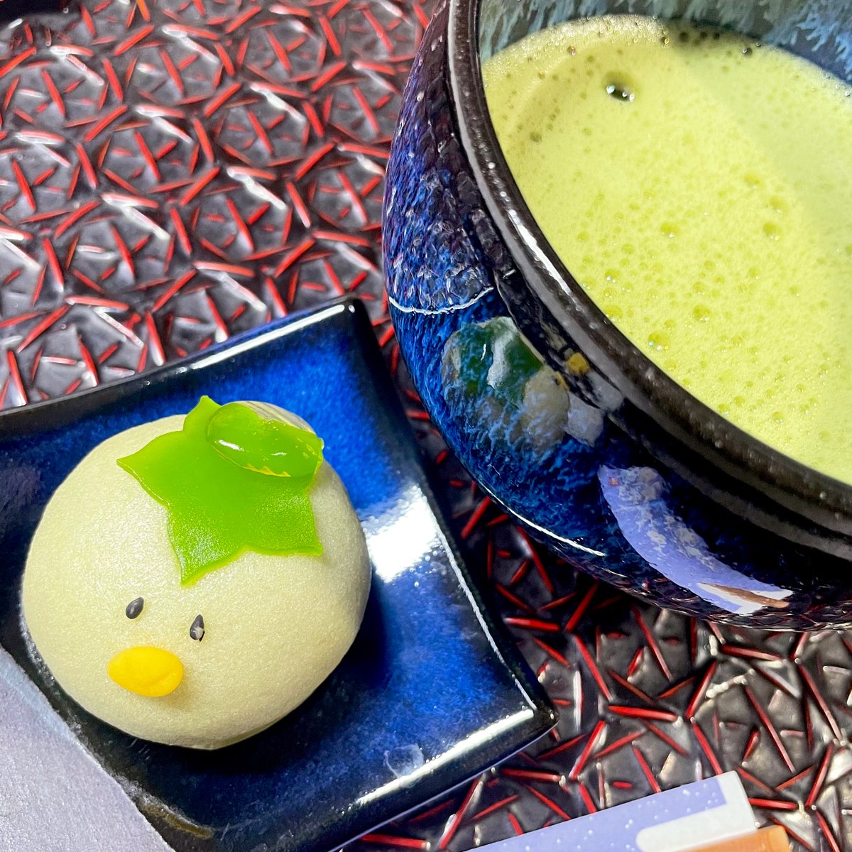 Iane0402's tweet photo. 月イチのご褒美おやつ
ŧ‹”ŧ‹”( ‘ч’ )ŧ‹”ŧ‹”
今日は子らが水遊びしつつお風呂場ガチ掃除してくれた（危ないから薬剤なしで細かいところゴシゴシ）ありがたーい！ https://t.co/WCLoAdjoHB