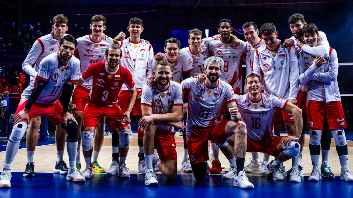 Temmzvolley's tweet photo. 🏆ERKEKLER VNL ŞAMPİYONU POLONYA🏆

         🇺🇸USA   2 - 3   POL🇵🇱

#VNL2026 https://t.co/M4xaWYbv5y