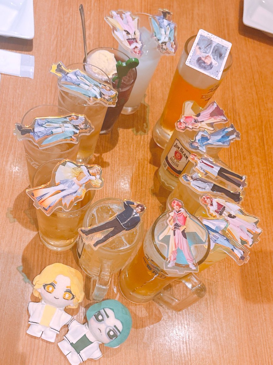 d_s_8989's tweet photo. みんなたちありがとう　今宵も良い会でしたヮ💋 𝓚𝓲𝓼𝓼… https://t.co/ckIhlTtt39
