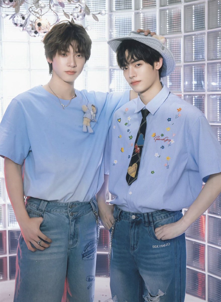 jixrkry's tweet photo. 이건 또 뭐야 https://t.co/OEGSpFxIMS