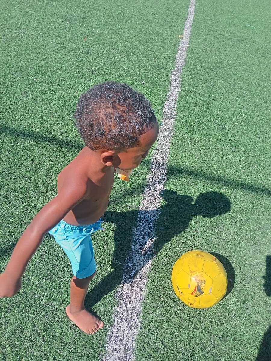balabold99's tweet photo. Preparem a zaga de vocês porque meu ataque tá vindo forte ⚽️ 💪🏾 https://t.co/E127jTuQuL