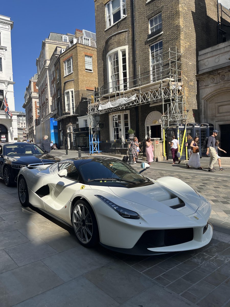 Auto_Revving's tweet photo. Spotted in the streets of London! 🇬🇧 This pristine white LaFerrari is stealing the show. 🤍🔥
Uncompromising power and pure elegance on the same street. What a dream spec! 😍
#LaFerrari #Ferrari #LondonSupercars https://t.co/Q2Uypc1XfB