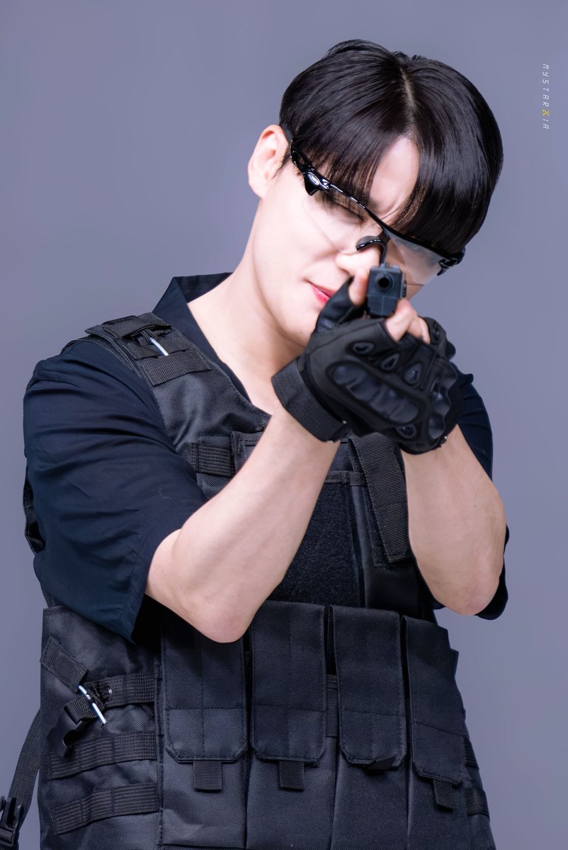mystarxia's tweet photo. 260802 사운드웨이브 김준수 대면 팬싸
액션 첩보물 시작됨
암호명 XIA🔫
#김준수 #XIA #ジュンス https://t.co/IscuyB1U7L