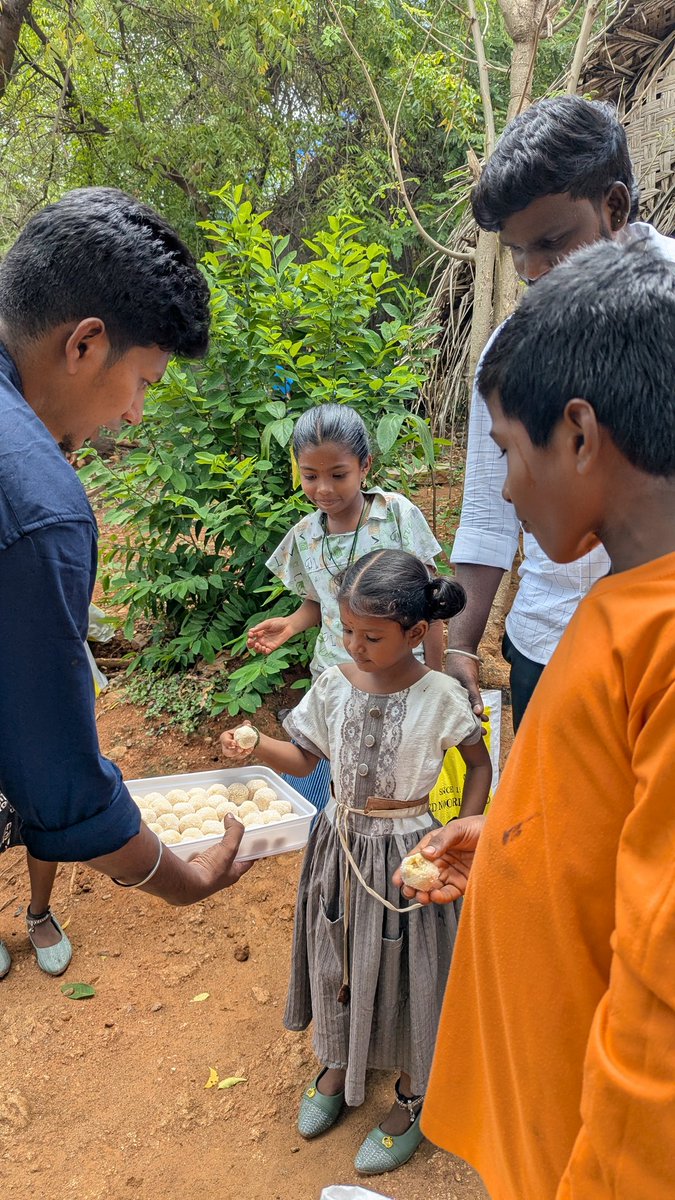 rameshlaus's tweet photo. Organized by: Minmini Koottam
Supported by: @WorldwideThala

As part of Ajithism Day, we were blessed to support the Irula tribal families and their children through this small act of compassion.

From supporting students with educational essentials to distributing umbrellas for families in need, every contribution became a step towards making a positive difference. Seeing those smiles and heartfelt gratitude reminded us that kindness, no matter how small, always leaves a lasting impact.

34 Years of Unmatched Ajithism.
A celebration of Love, Respect & Service ❤️.

A heartfelt thank you to everyone who stood beside us. ❤️

#34YearsOfAjithKumar