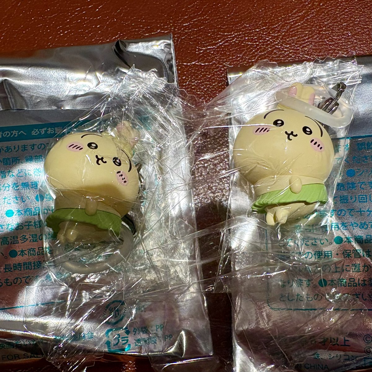 monument_mm's tweet photo. 【交換】 ちいかわ 人魚の島のひみつ 映画 特典 めじるしアクセサリー

譲▶︎うさぎ×2

求▶︎モモンガ、古本屋(カニちゃん)

📮郵送交換 or 8/9名古屋付近でのお手渡し可能です。
郵送の場合は2:2で交換していただける方を優先します。お気軽にお声掛けください。 https://t.co/tOg2m6SmGR