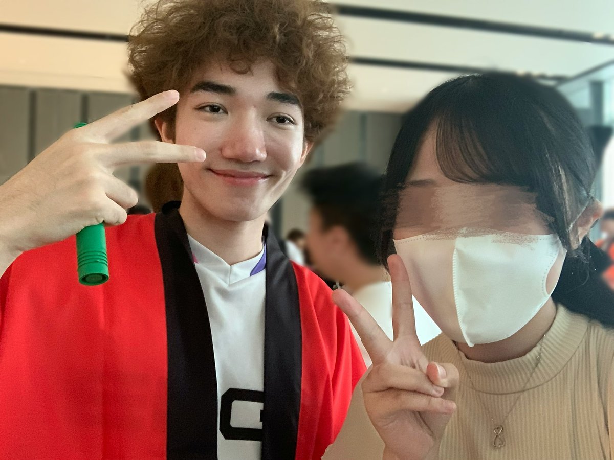 10252525r's tweet photo. 2026.8.2 EDGEファンミーティング✨

全員優しくてかっこよくて本当に幸せになれました！ サインもとても丁寧に描いて下さり感謝でしかないです；꒳；♡
一日ファンミーティング、パブリックビューイング共にお疲れ様でした！ 🎮❤️‍🔥
@EDGEraito @UngerFn @kametin_FN 
#EDGEWIN #EDGEを超えろ https://t.co/hggn8KFXpT