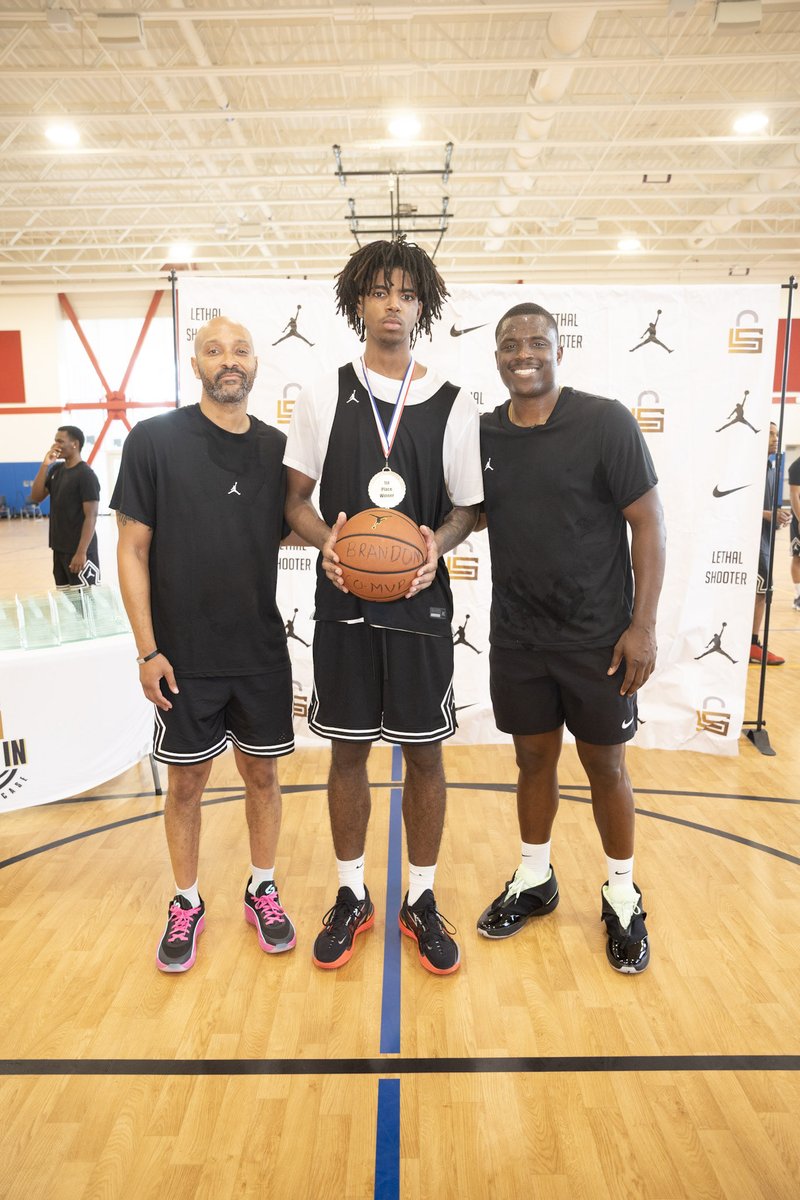 TheRealBdotInge's tweet photo. Presenting the 2026 Lethal Shooter All Showcase Team. Headlined by

MVP Jamaal McKnight Jr

Co- MVP Brandon Woodard

@LethalShooter__ 

They understand it ⭐️ https://t.co/lczA4bLT01