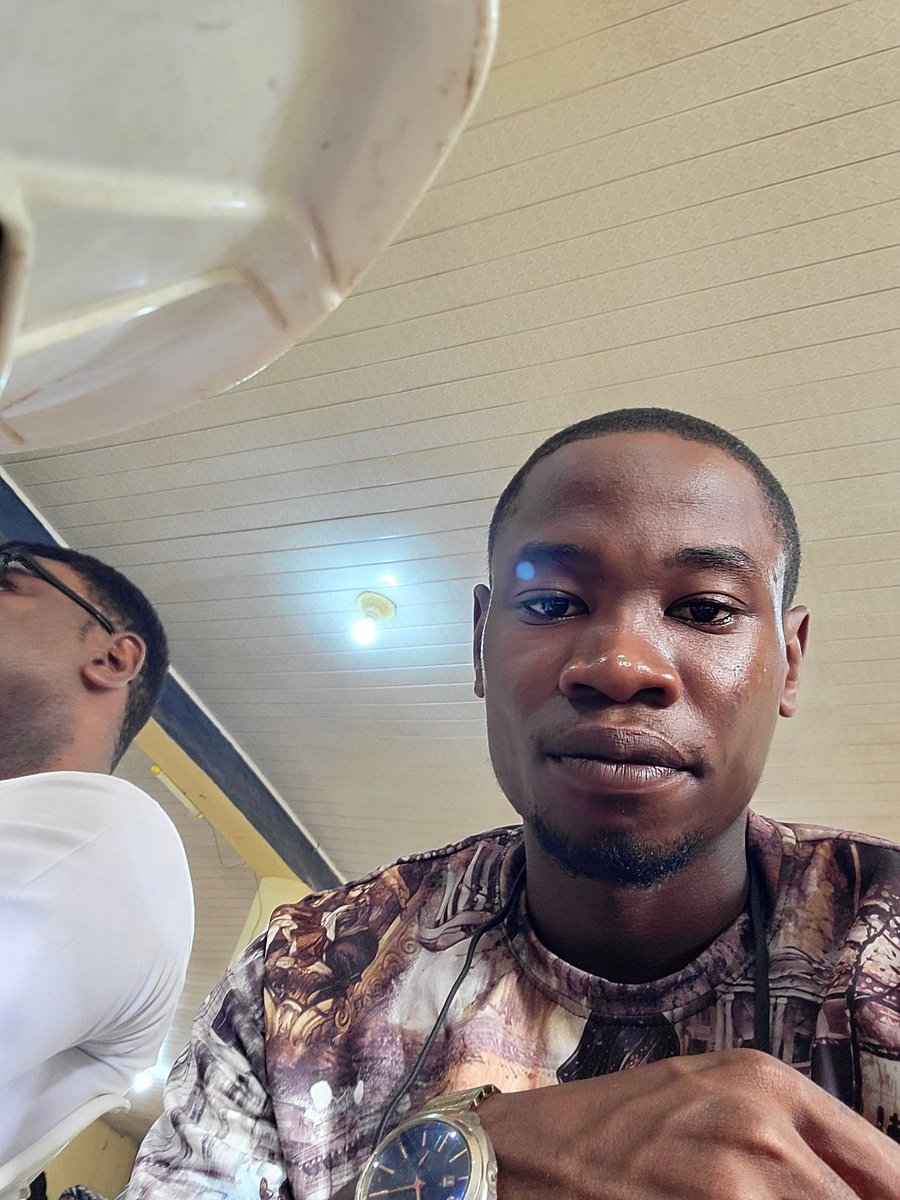 Aaronutibbe's tweet photo. Happy Sunday ๐ #assemblyofGod
@firstofaugust https://t.co/reh029a6Tx