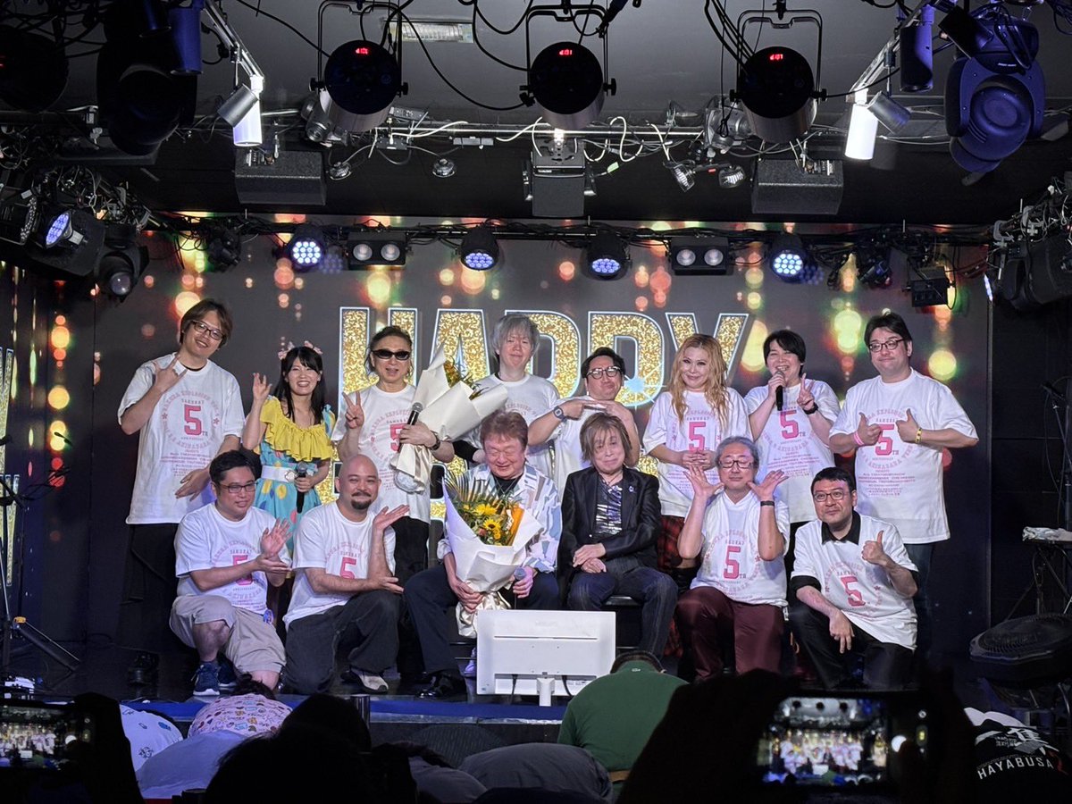 BAR_Sakura7's tweet photo. 取り急ぎ！！！
SAKURA Explosion vol.4、ありがとうございました！！！

フラッグにMoJoさんのサインが入りましたよ〜💓

レポはまた明日！！！

#サクエク4
#サクラ7 https://t.co/Wan394Mprt