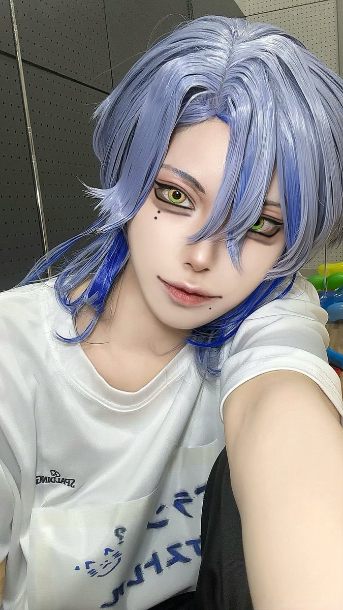 hatenasan_va's tweet photo. ギャンブル、初出し🦋 ⏳でした🤫🎶
紫チーム惜しくも2位だったけど、楽しかったからオールok~!!✨
主催のいおんちゃんお疲れ様！！とても楽しい一日をありがとう😚💗
⚠︎捏造衣装
#集いし伝説のギャンブラー0802 https://t.co/QqyOMKDR1X