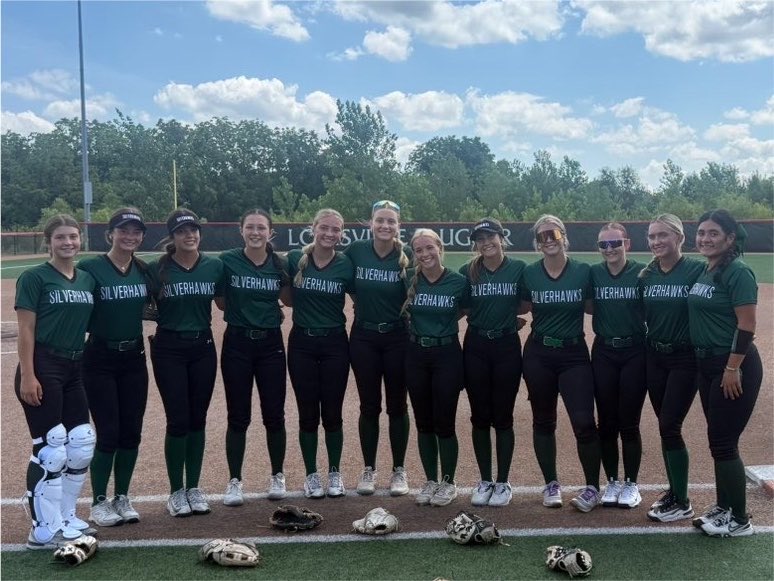 JasmineRod56009's tweet photo. That’s a wrap on an another awesome season with the best team. So much love for this team and a huge shoutout to our coaching staff. I loved every single second of it!💚💚 
Pitching: 65.2IP, 43K, .307BAA
@CoachHarbecke87 @Coach_McNulty @SilverHawkSball https://t.co/0adAhdvtvP