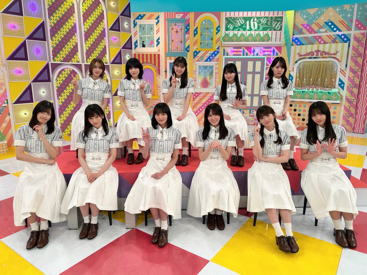 nogizaka46's tweet photo. 本日24:15〜
テレビ東京系 #乃木坂工事中「チーム対抗！これいくら金？ 後半戦」放送です🛍️💨

放送後は、
#乃木坂工事延長中 がLeminoで配信スタートです！

ぜひご覧ください🚧

#乃木坂46 https://t.co/YRBx6grudX