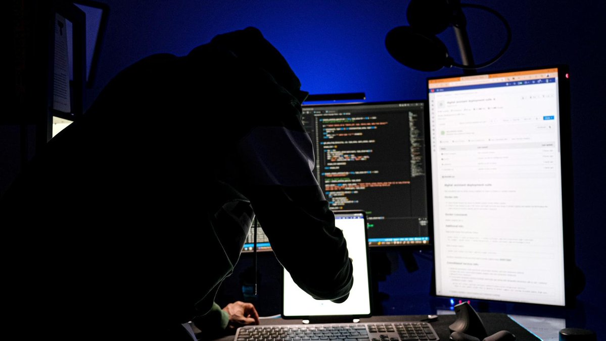0xMarketlog's tweet photo. CRYPTO
An attack targeting bitcoin cold wallets has spread to 4,500 addresses, with losses approaching $89 million. https://t.co/VfJolTjBRm