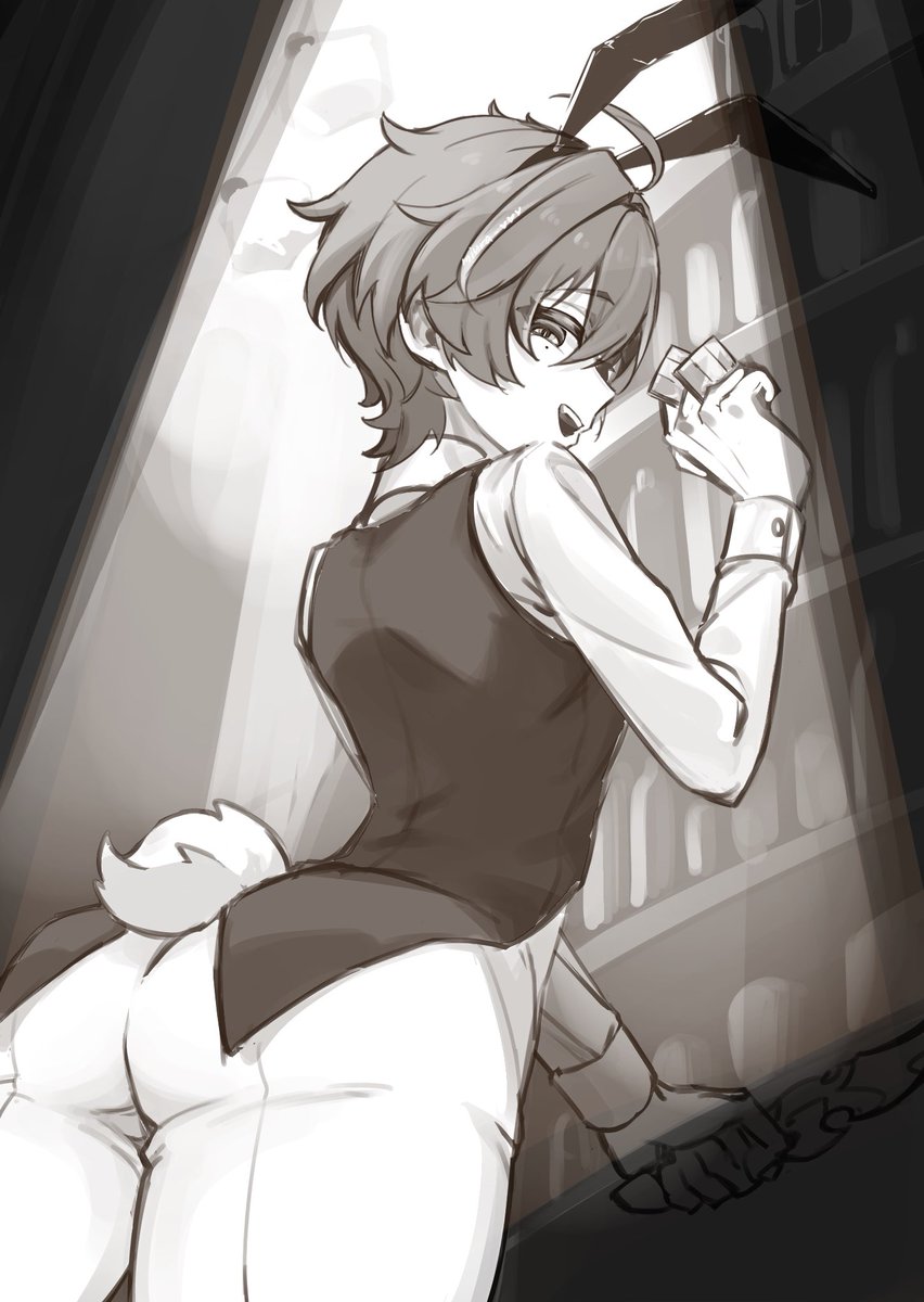 exclamark_'s tweet photo. ロエ　バニー https://t.co/qHxPYavV17